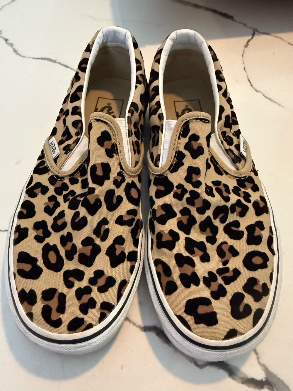 Vans Classic Slip-On Leopard Print Canvas Sneakers Women’s 7.5